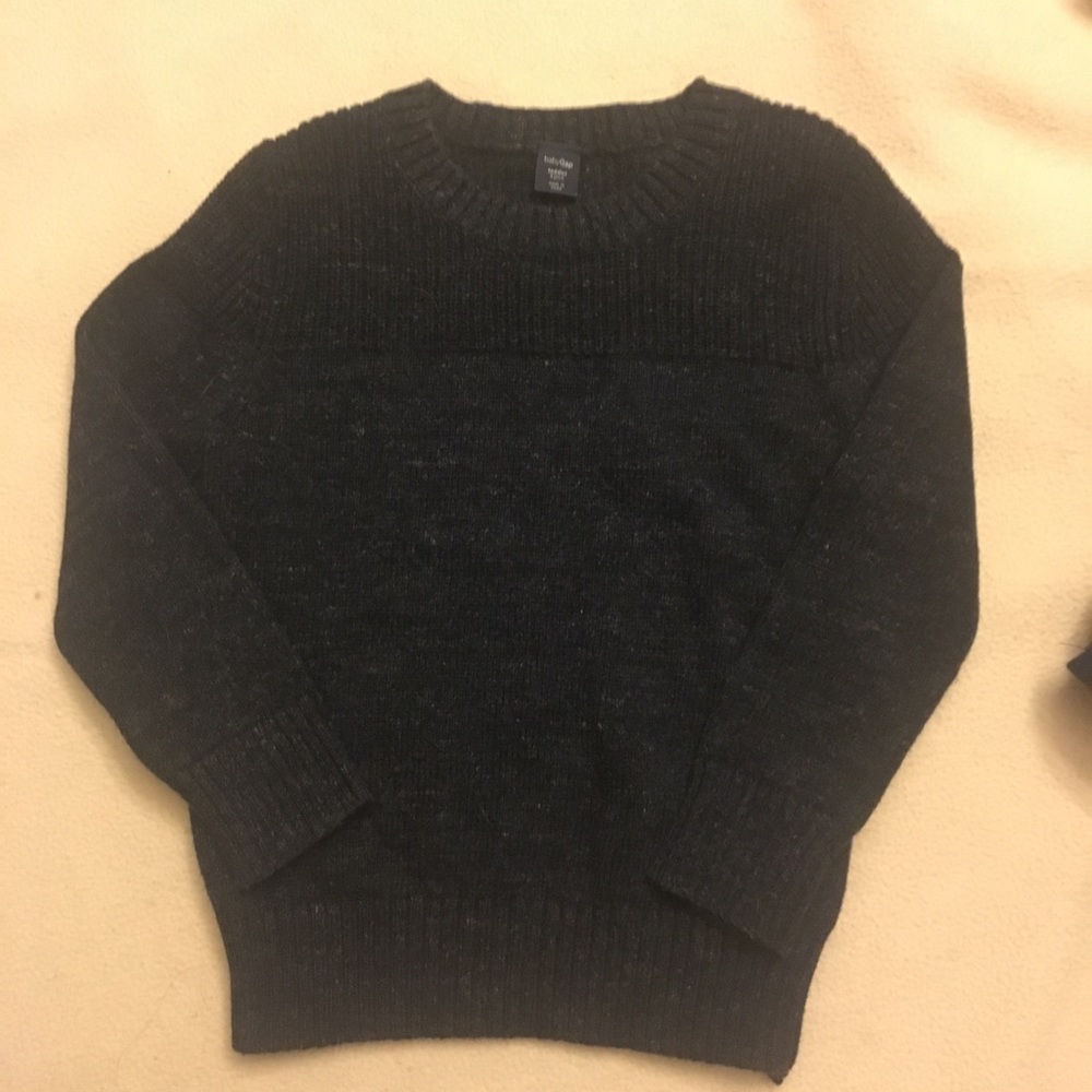 Super cute Navy baby gap boys sweater. Size 4